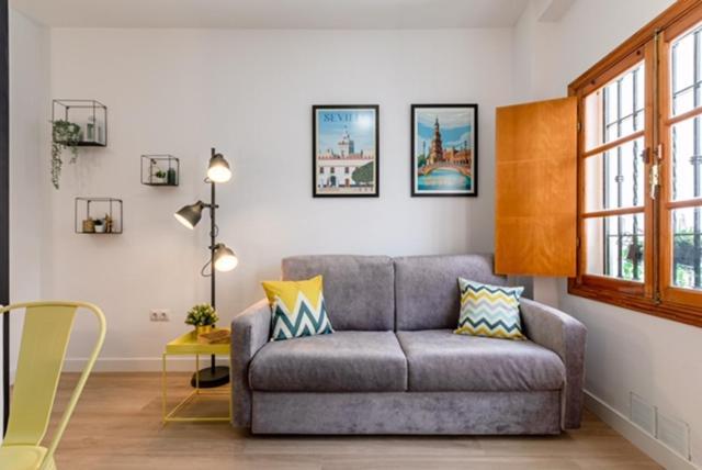 Loft And Bike Alameda Apartment Sevilla Bagian luar foto